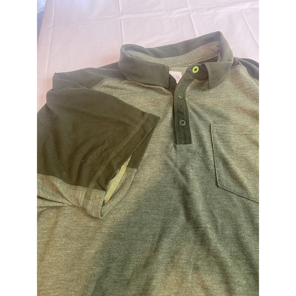 Men's The North Face Light Weight Flashdry Green Shirt- Size XL -Activewear